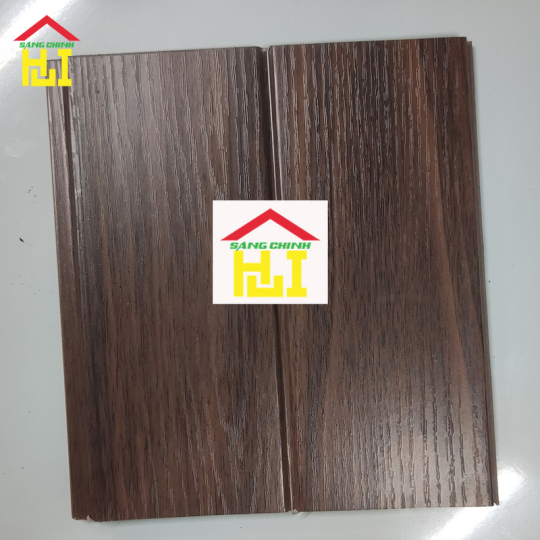 Tôn cách nhiệt Đông Á 3 lớp tôn nền dày 0.35mm + PU + giấy bạc