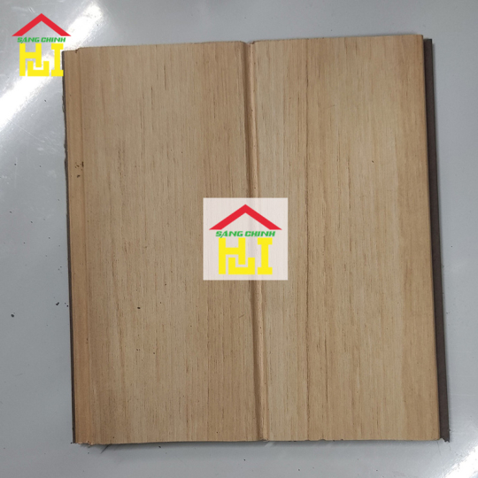 Tôn cách nhiệt Đông Á 3 lớp tôn nền dày 0.50mm + PU + giấy bạc