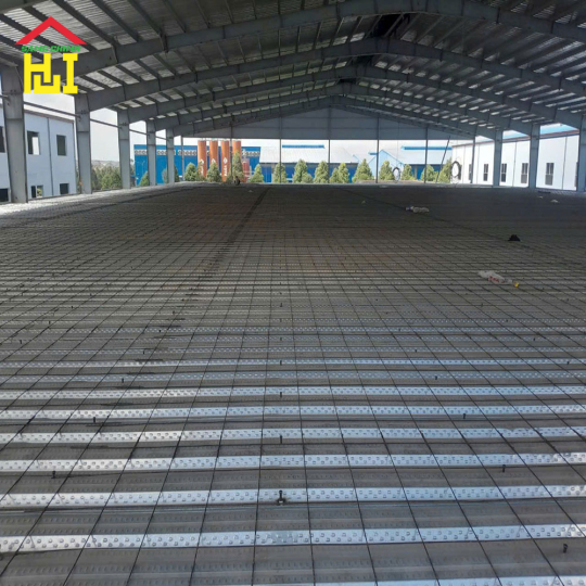 Tấm đổ sàn deck bê tông